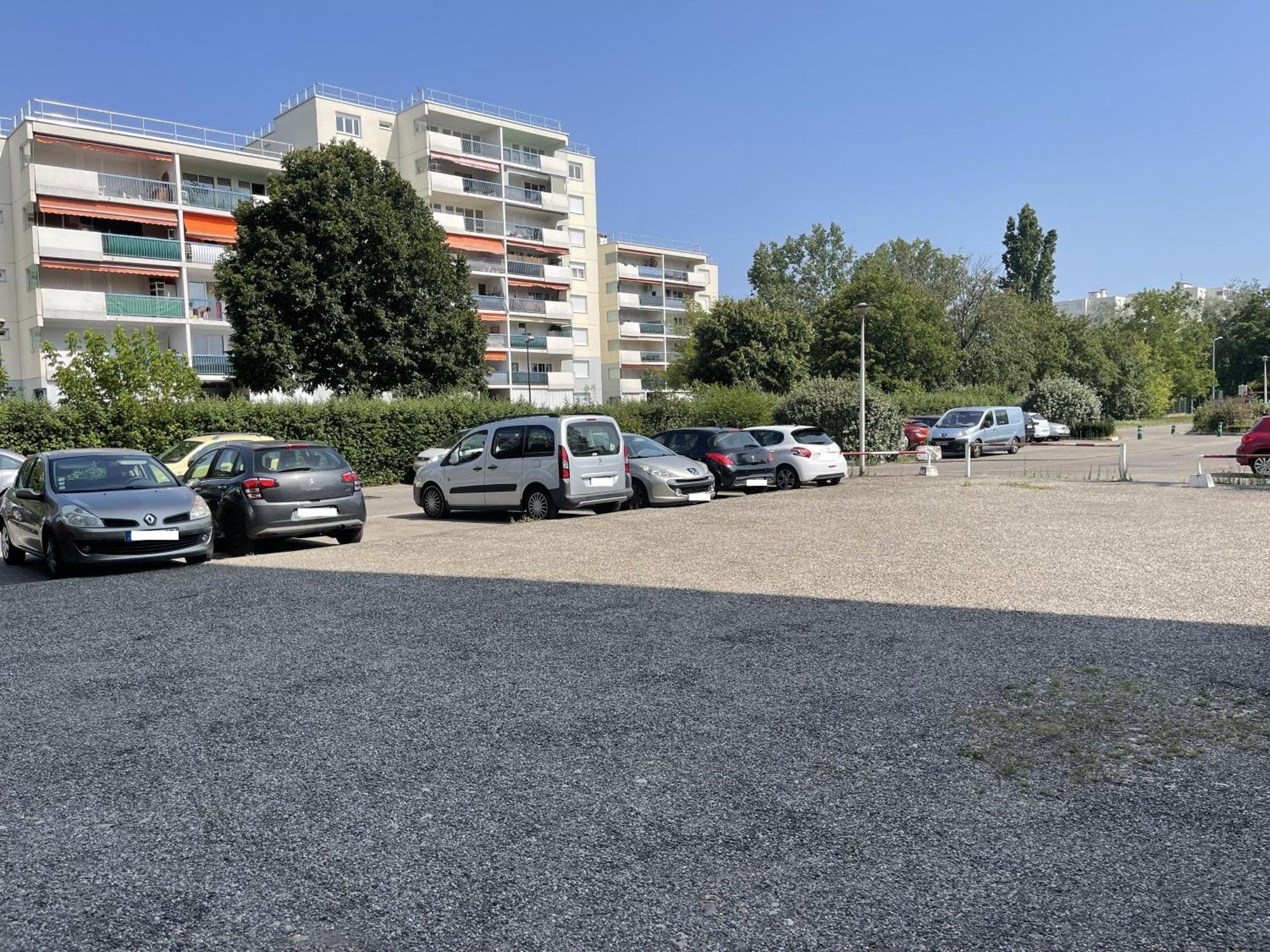 圣普列斯特Votre Cocon Parfait A 9 Min D'Eurexpo Et 14 Min Groupama公寓 外观 照片